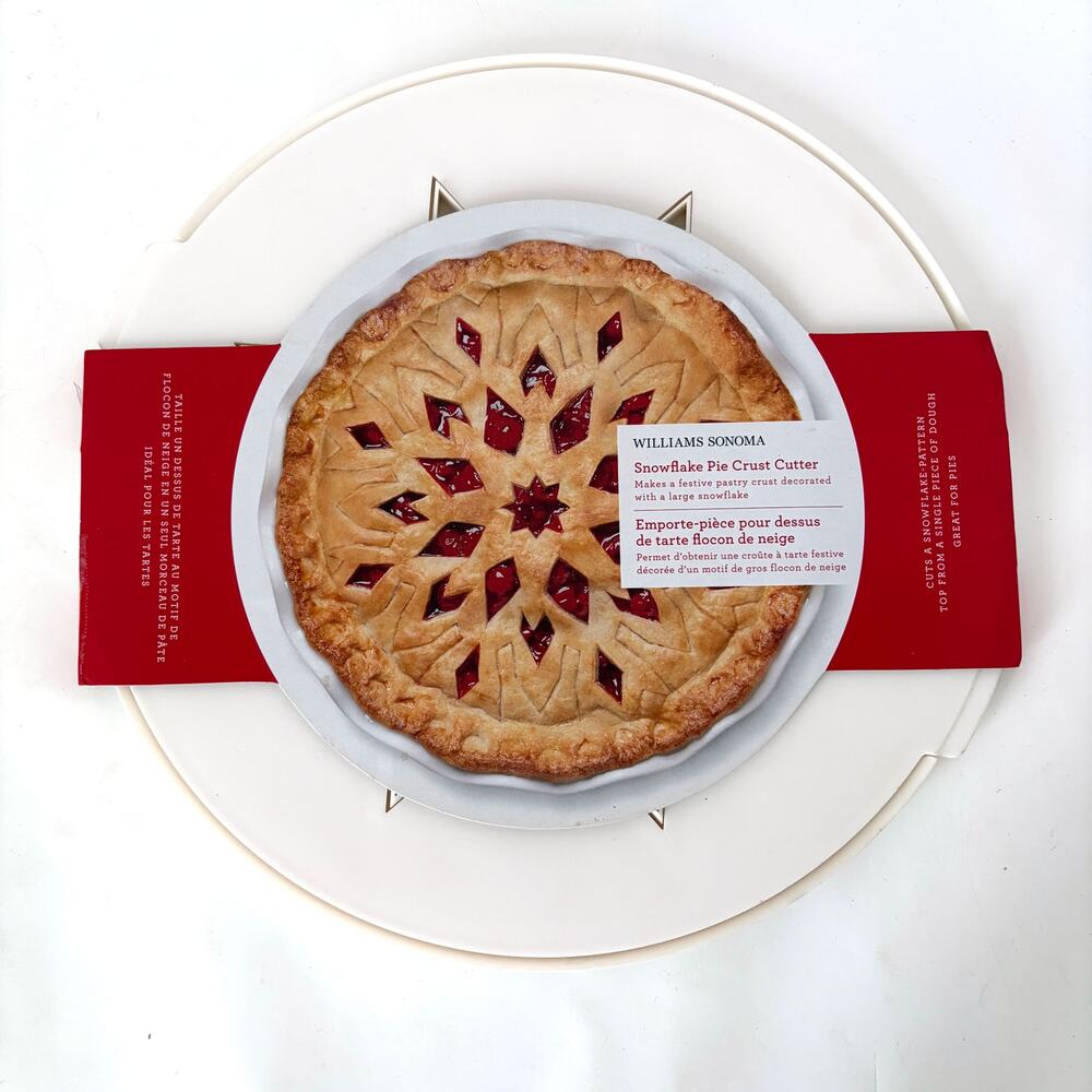 New Williams Sonoma Snowflake Pie Crust Cutter Holiday Baking 2017 2906225